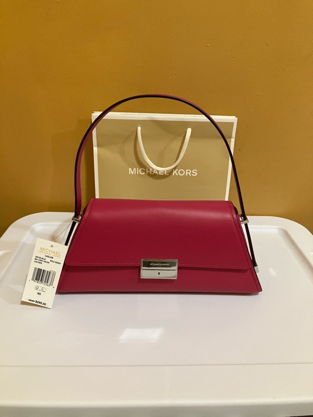 Michael Kors LUDLOW MD Conv Shldr Wild Berry leather bag